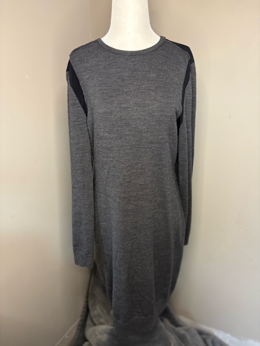 Michael Kors Gray Long Sleeve Knit Dress with Black Shoulder Accents